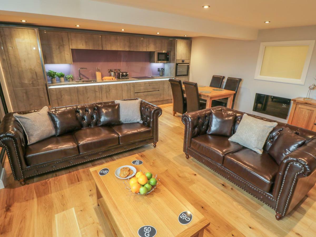Tornado Engine Shed Appartement Whitby Buitenkant foto